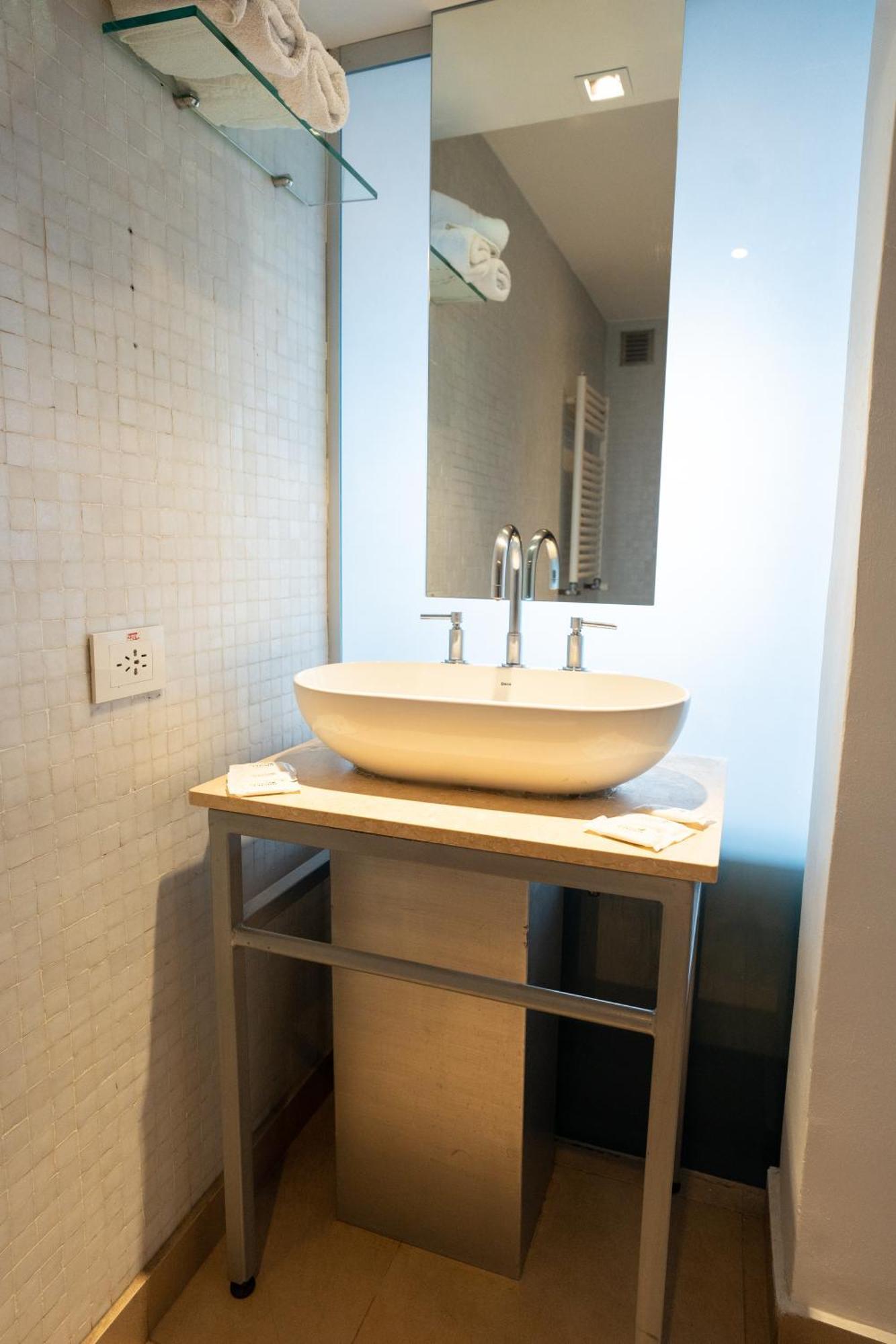 Mizu Hotel